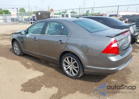 2010 Ford Fusion Se z USA, uszkodzony, nr VIN 3FAHP0HA0AR376376